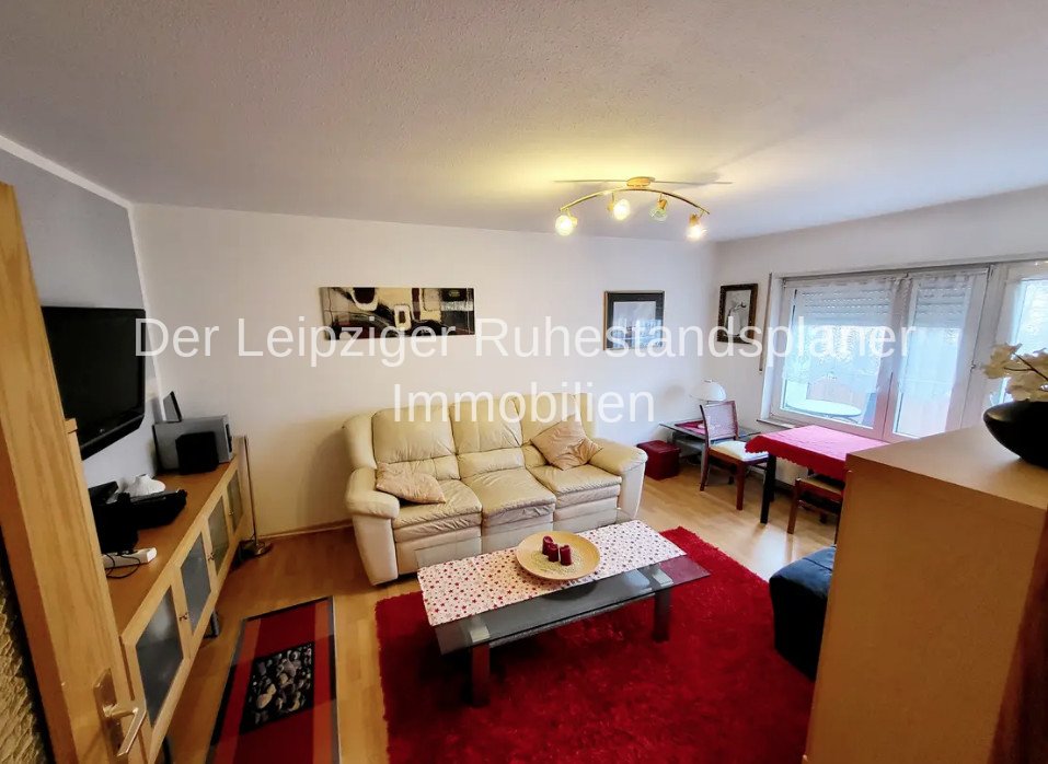 Verkauft !!! Möblierte 2 - Raumwohnung mit Balkon und guter Anbindung